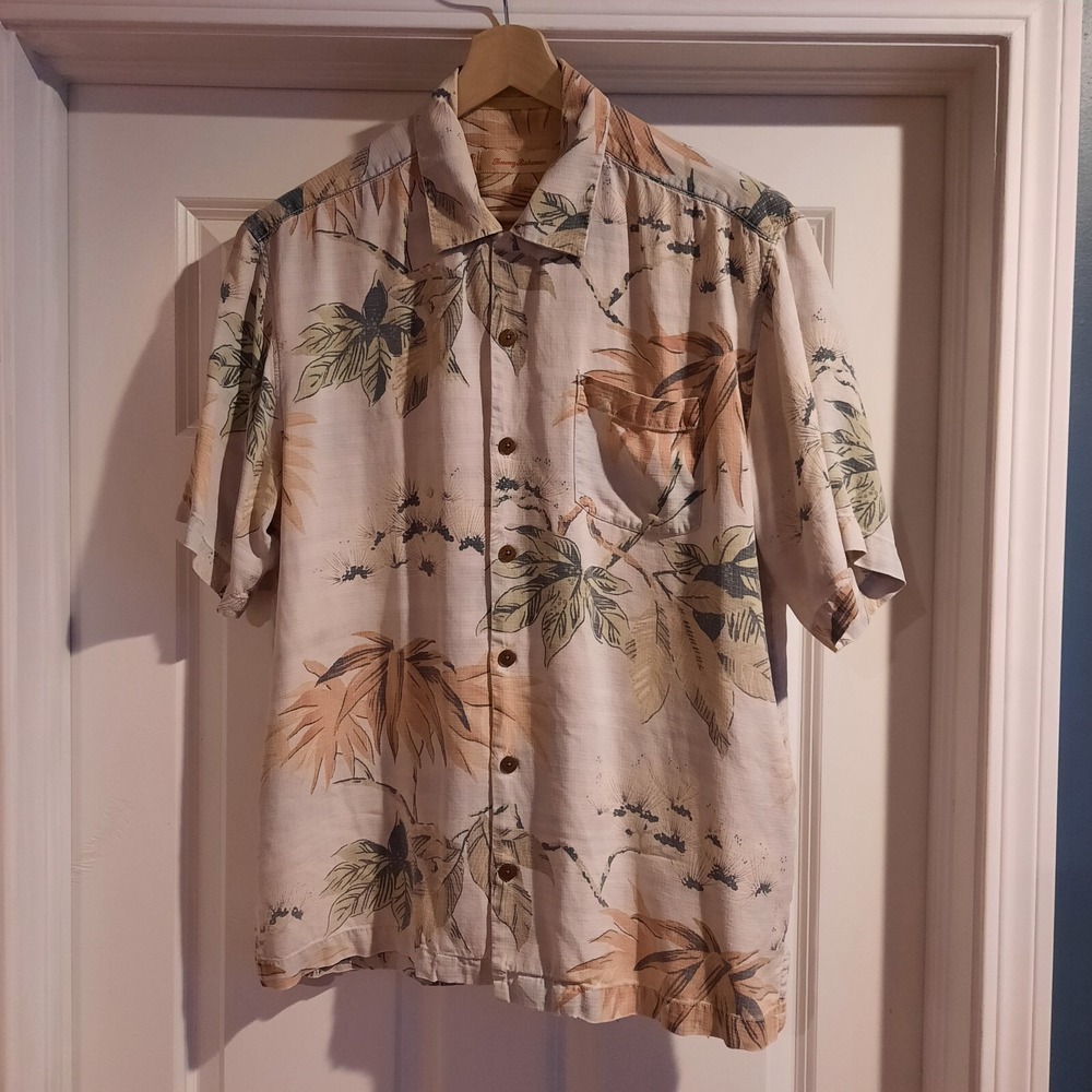 Tommy Bahama Silk Hawaiian Camp Shirt Mens Medium Tropical Floral Palm